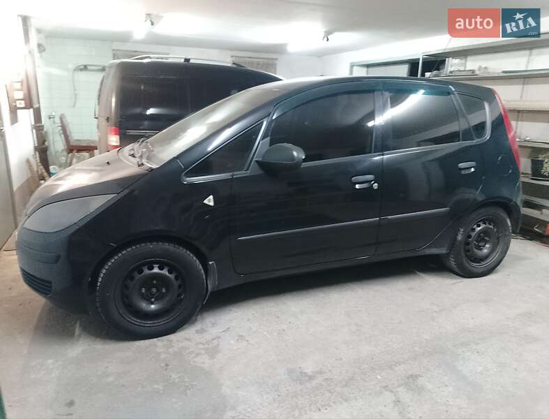 Хэтчбек Mitsubishi Colt 2007 в Житомире