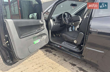 Хэтчбек Mitsubishi Colt 2005 в 