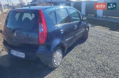 Хэтчбек Mitsubishi Colt 2006 в 