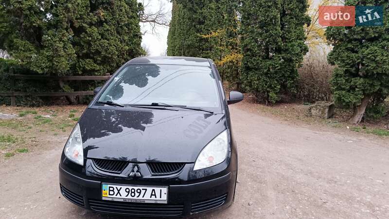 Хэтчбек Mitsubishi Colt 2007 в 