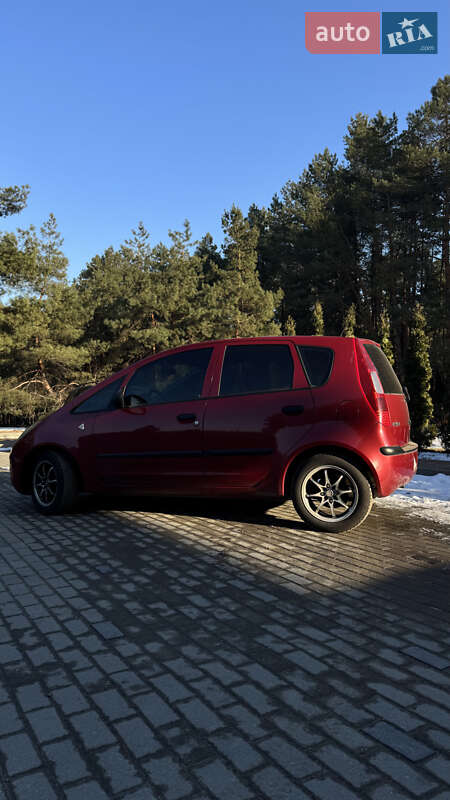 Хетчбек Mitsubishi Colt 2008 в Обухові