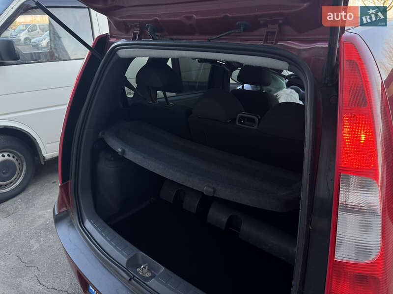 Хетчбек Mitsubishi Colt 2008 в Обухові
