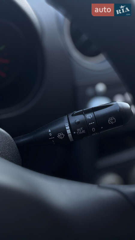 Хетчбек Mitsubishi Colt 2008 в Обухові