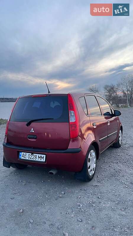Хетчбек Mitsubishi Colt 2005 в Дніпрі
