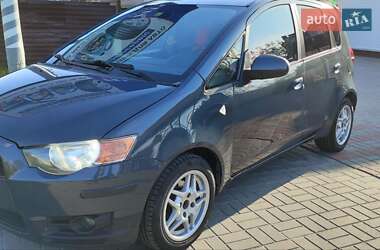 Хэтчбек Mitsubishi Colt 2009 в 