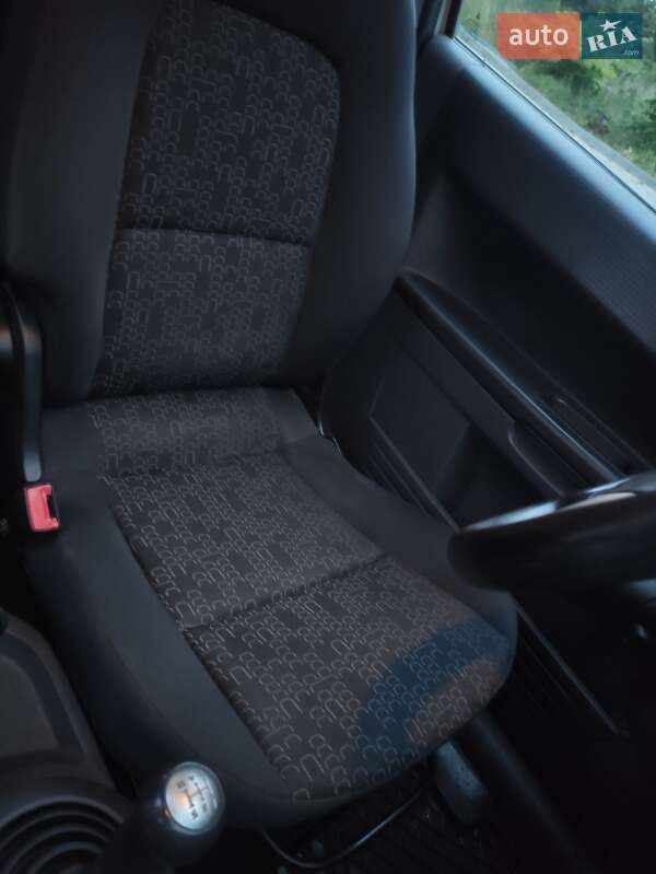 Хэтчбек Mitsubishi Colt 2009 в Львове