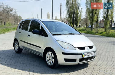 Хэтчбек Mitsubishi Colt 2006 в Черноморске