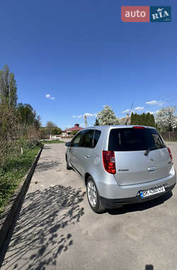 Хетчбек Mitsubishi Colt 2011 в 