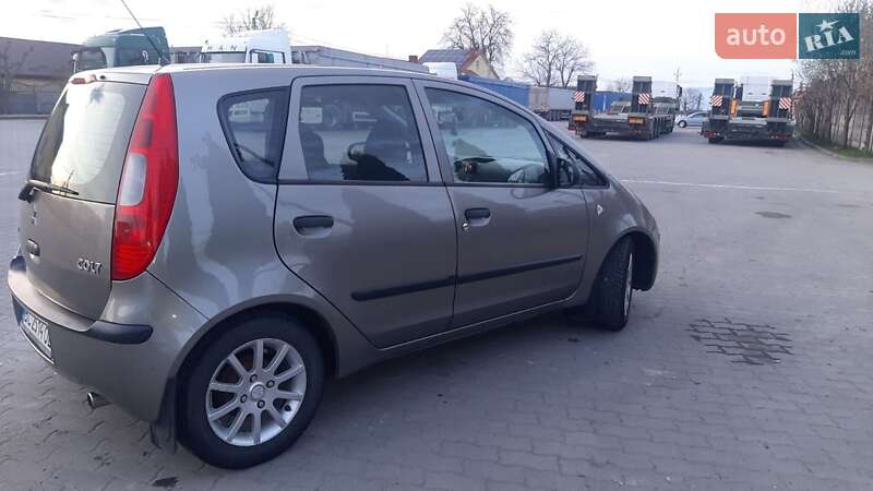 Хэтчбек Mitsubishi Colt 2008 в Городке фото 2 Хэтчбек Mitsubishi Colt 2008 в Городке