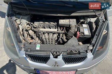 Хэтчбек Mitsubishi Colt 2008 в 