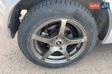 Хетчбек Mitsubishi Colt 2006 в 