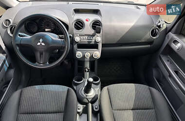 Хэтчбек Mitsubishi Colt 2008 в 