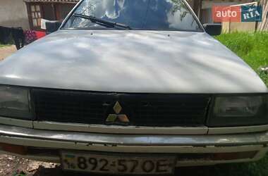 Хетчбек Mitsubishi Colt 1987 в 