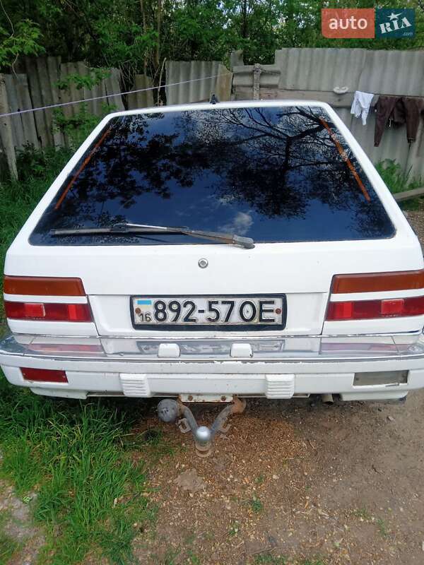 Хэтчбек Mitsubishi Colt 1987 в Арцизе