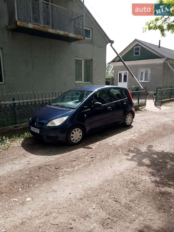 Mitsubishi Colt 2004