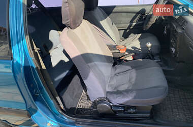 Хэтчбек Mitsubishi Colt 1990 в 