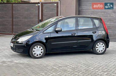 Хэтчбек Mitsubishi Colt 2005 в 