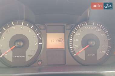 Хэтчбек Mitsubishi Colt 2010 в 