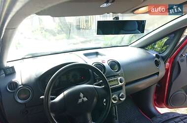 Хэтчбек Mitsubishi Colt 2010 в 