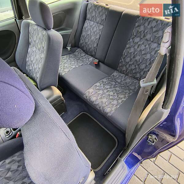 Хэтчбек Mitsubishi Colt 1997 в Черновцах
