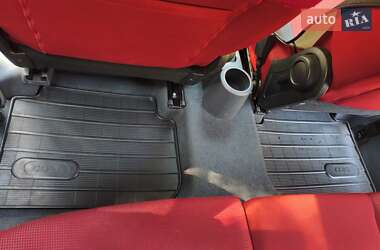 Хетчбек Mitsubishi Colt 2006 в 
