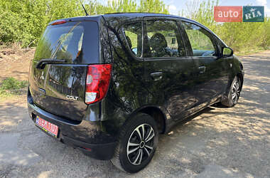 Хэтчбек Mitsubishi Colt 2009 в 