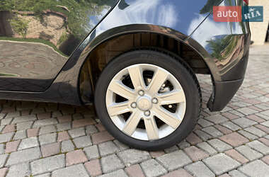 Хэтчбек Mitsubishi Colt 2010 в 