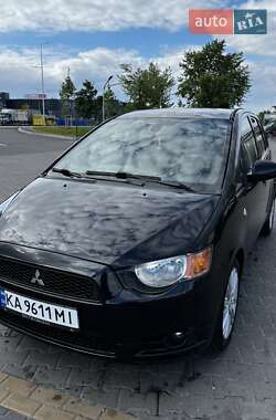 Хэтчбек Mitsubishi Colt 2011 в Киеве