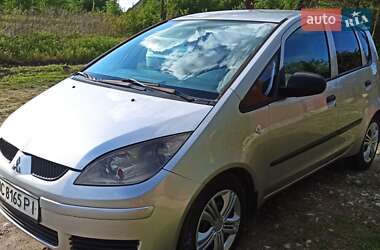 Хэтчбек Mitsubishi Colt 2004 в 