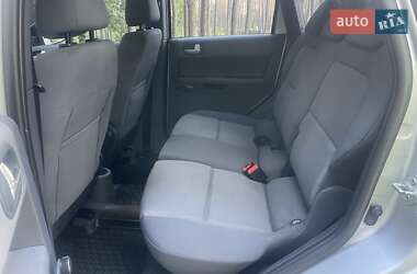 Хэтчбек Mitsubishi Colt 2006 в 