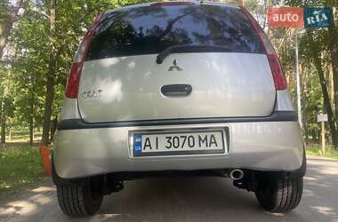 Хэтчбек Mitsubishi Colt 2006 в 