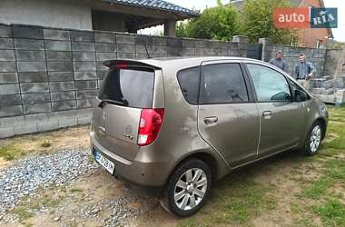 Хэтчбек Mitsubishi Colt 2011 в 