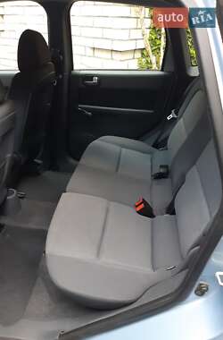 Хэтчбек Mitsubishi Colt 2004 в 