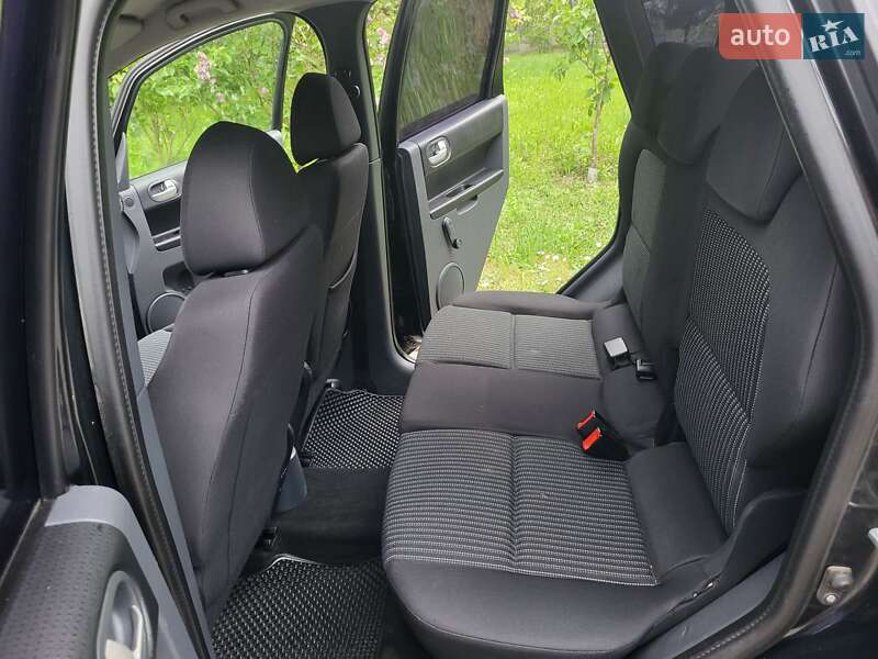 Хетчбек Mitsubishi Colt 2007 в Хмельницькому