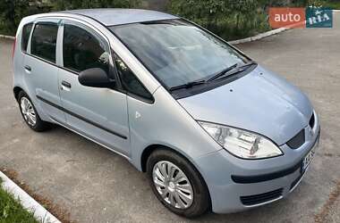 Хэтчбек Mitsubishi Colt 2007 в 