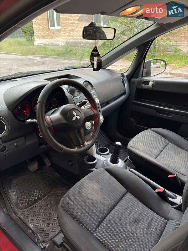 Хэтчбек Mitsubishi Colt 2008 в Киеве