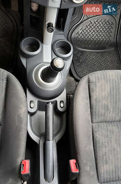 Хэтчбек Mitsubishi Colt 2008 в 
