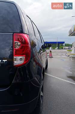 Хэтчбек Mitsubishi Colt 2011 в 