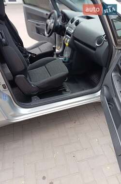 Хэтчбек Mitsubishi Colt 2005 в 