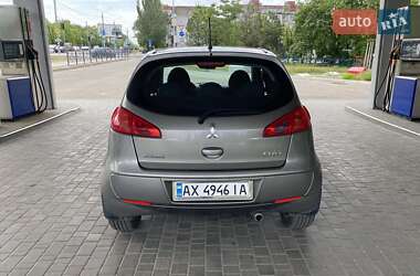 Хетчбек Mitsubishi Colt 2008 в 