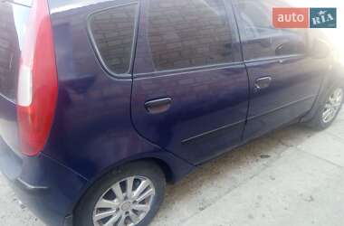 Хетчбек Mitsubishi Colt 2007 в 