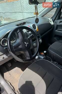 Хэтчбек Mitsubishi Colt 2008 в 