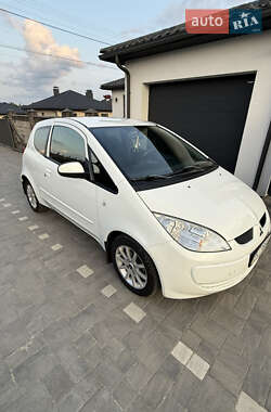 Хэтчбек Mitsubishi Colt 2008 в 