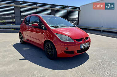 Хэтчбек Mitsubishi Colt 2006 в 