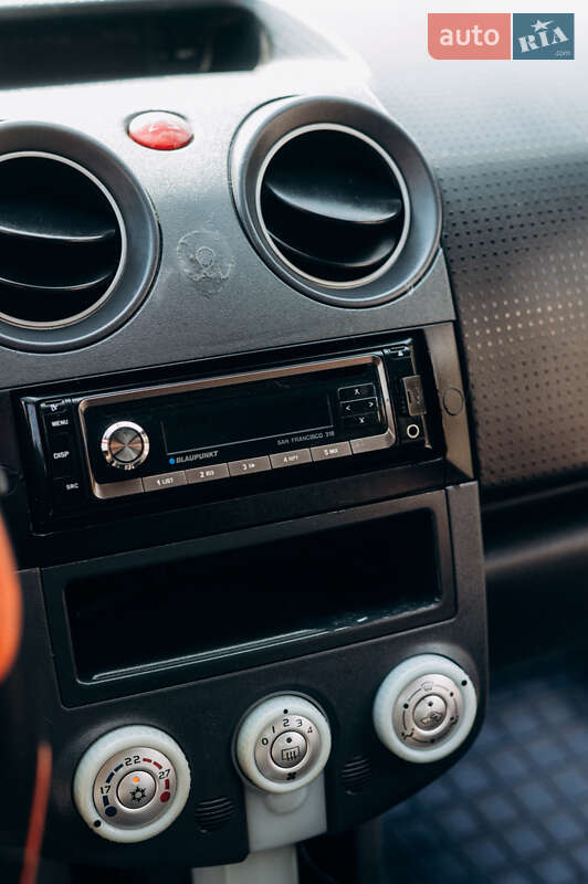 Хэтчбек Mitsubishi Colt 2005 в Умани