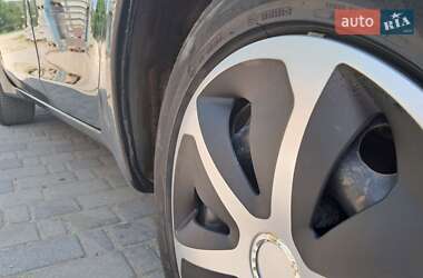 Хэтчбек Mitsubishi Colt 2012 в 