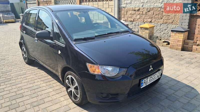 Хэтчбек Mitsubishi Colt 2012 в 