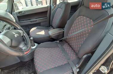 Хэтчбек Mitsubishi Colt 2012 в 