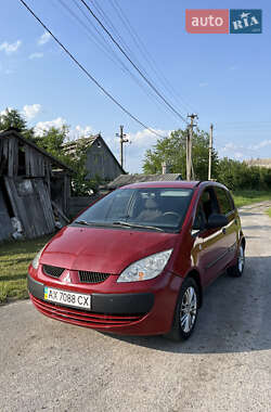 Хэтчбек Mitsubishi Colt 2007 в 