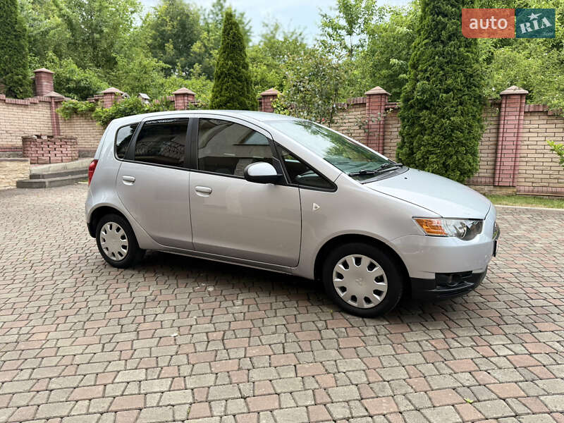 Хэтчбек Mitsubishi Colt 2013 в Черновцах